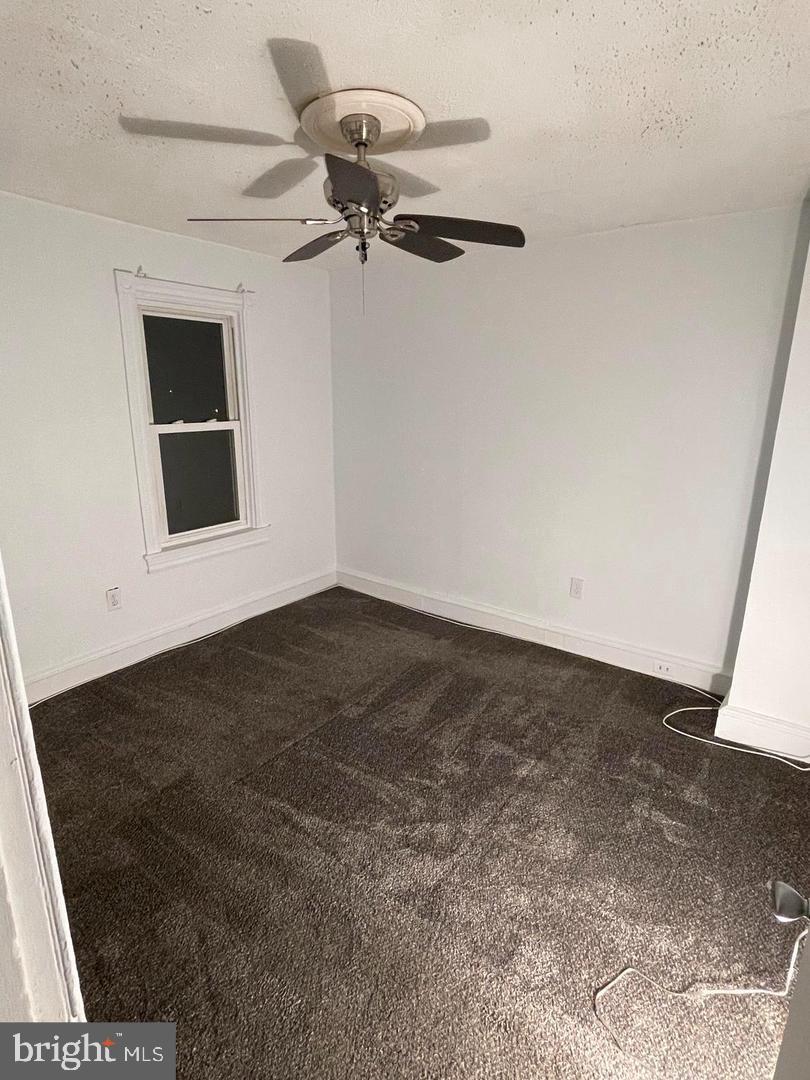 201 W LINCOLN AVENUE 2