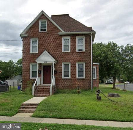 201 W LINCOLN AVENUE 1