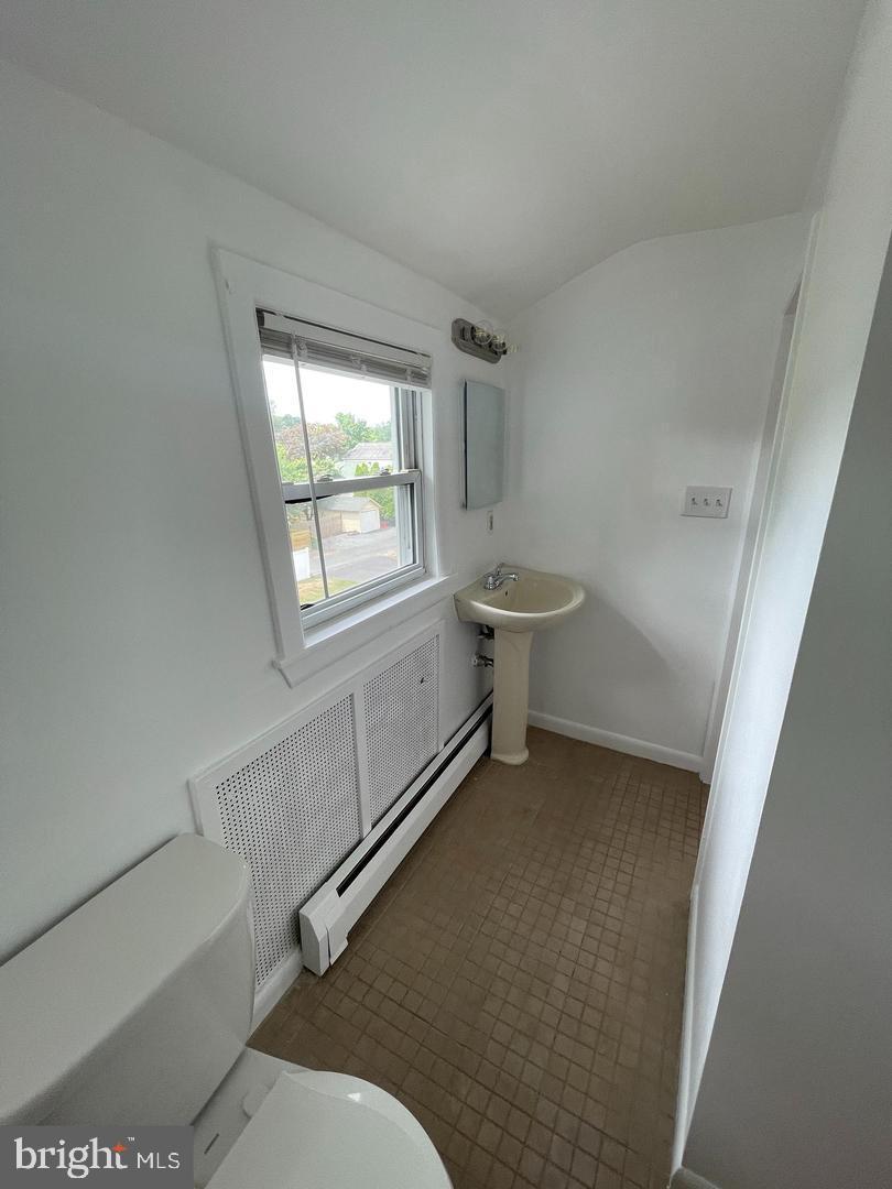 1300 W. KINGS HIGHWAY 3