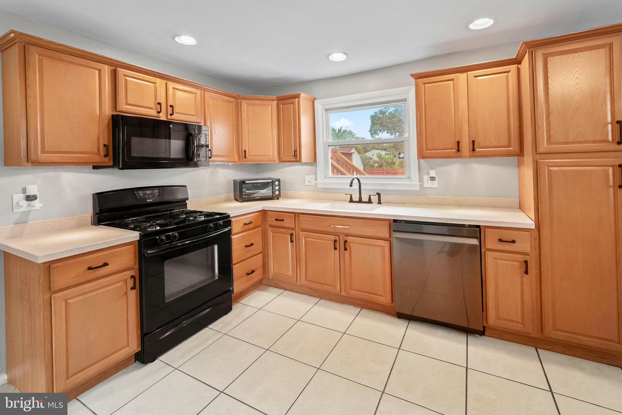 505 N ATLANTIC AVENUE