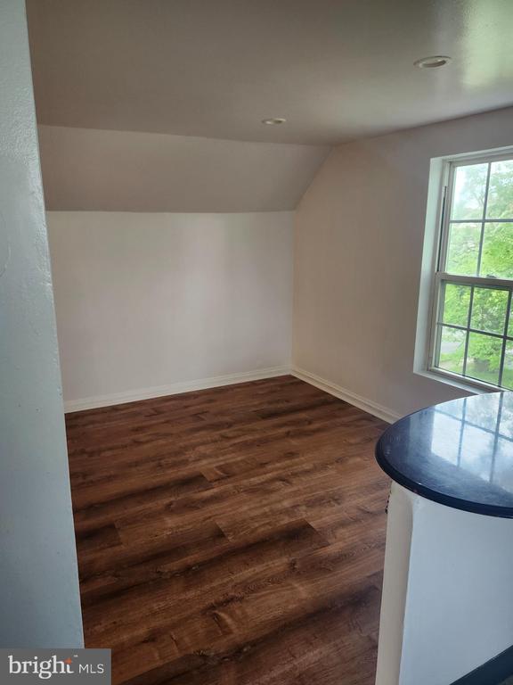 417 WALNUT STREET B
