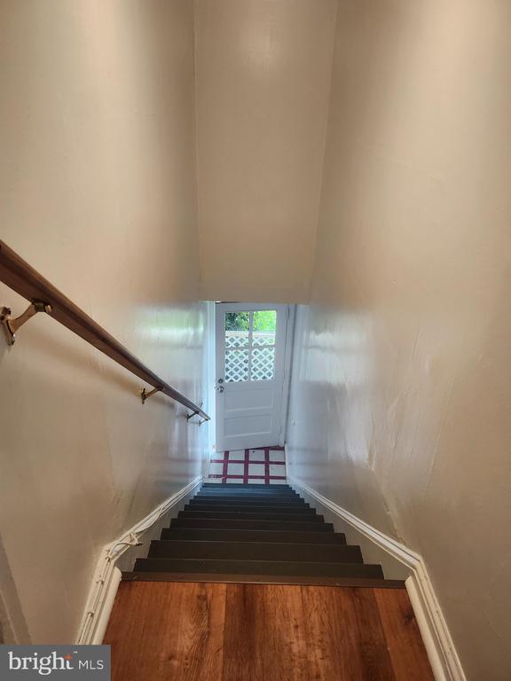 417 WALNUT STREET B