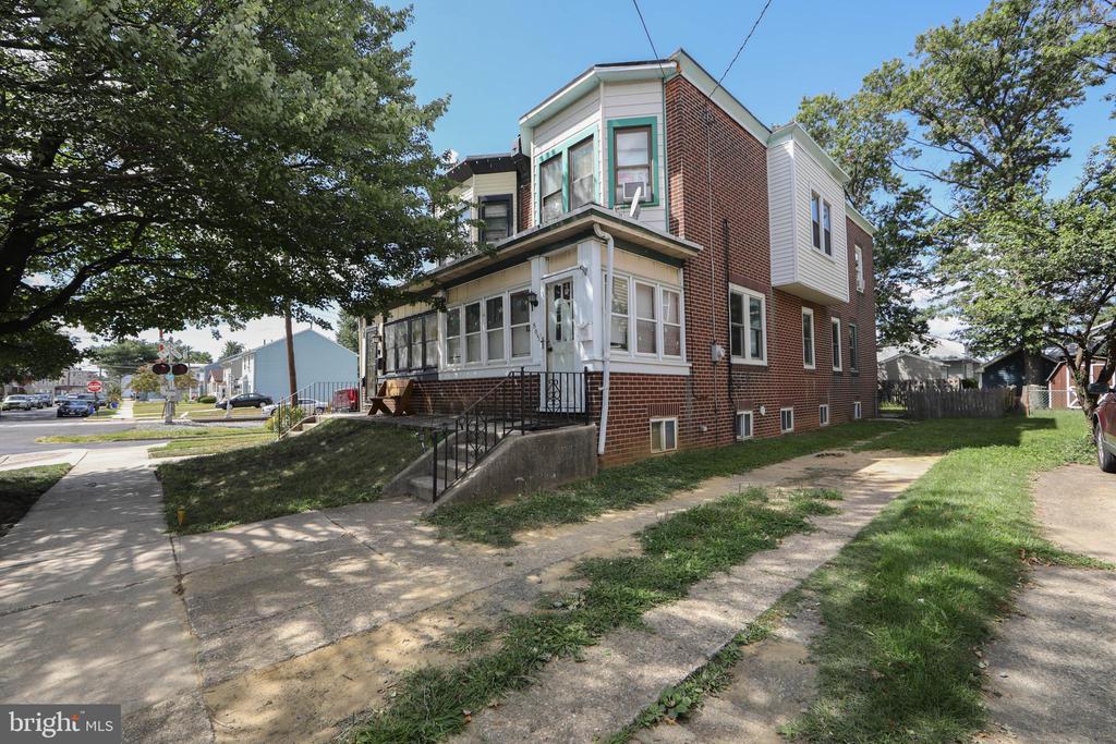 803 MORRIS STREET