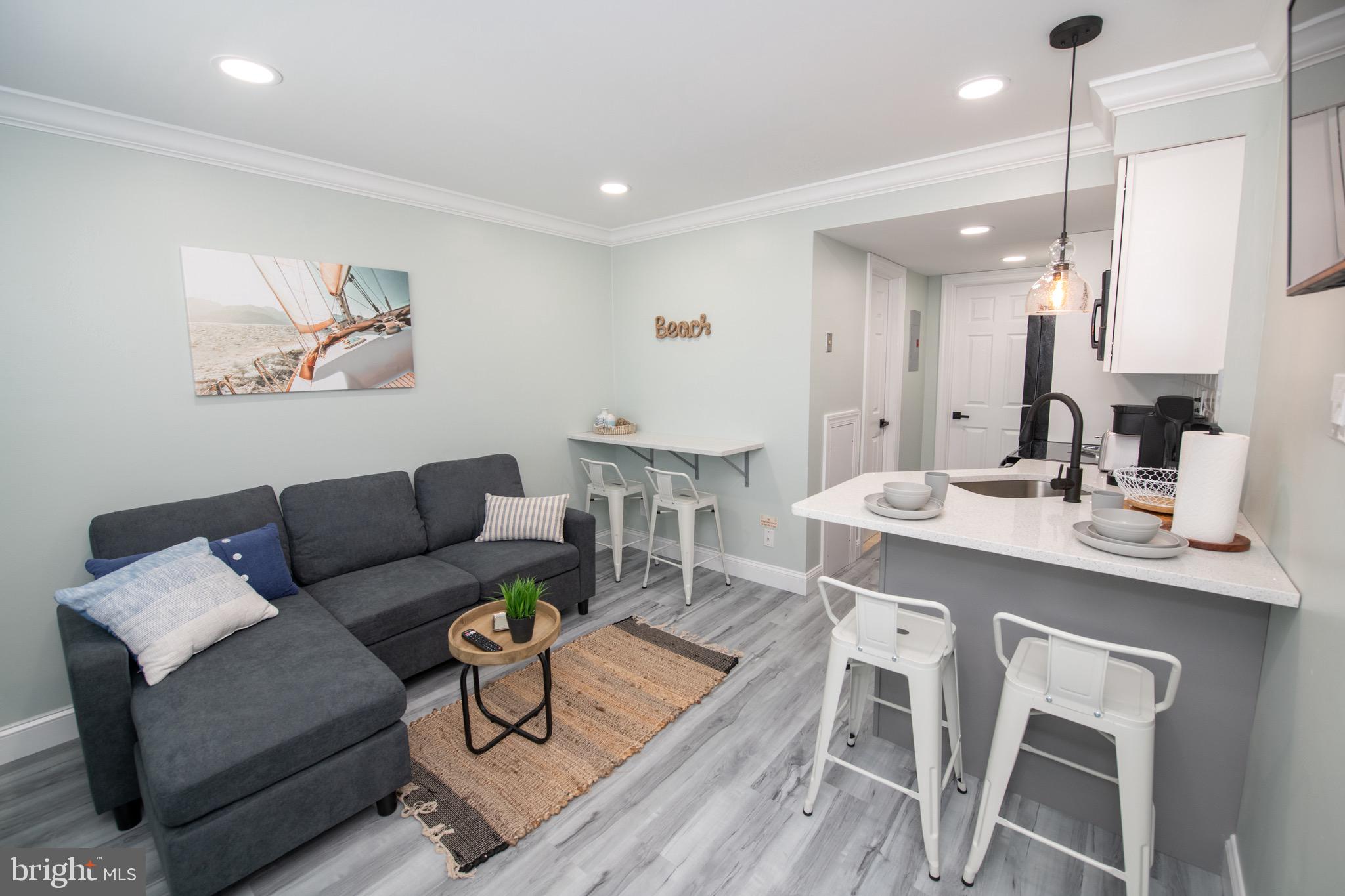 225 E WILDWOOD AVENUE 422