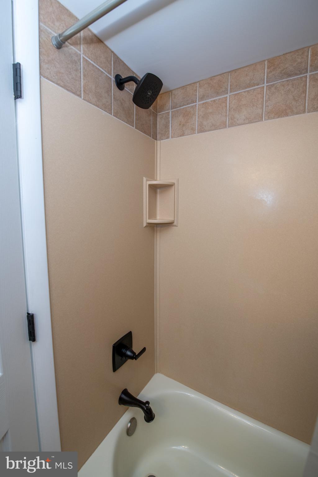 225 E WILDWOOD AVENUE 422