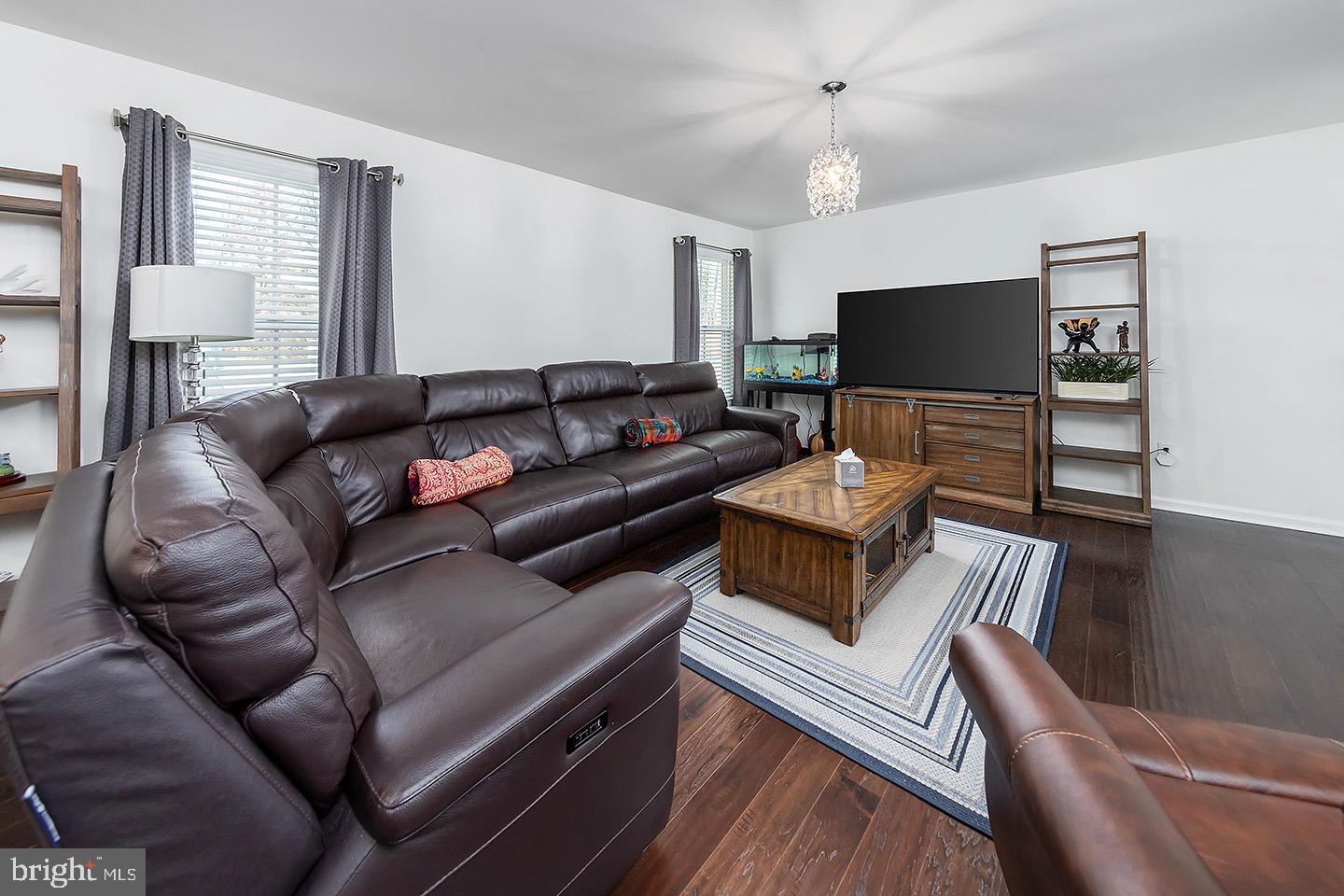 419 SHORT HILLS DRIVE