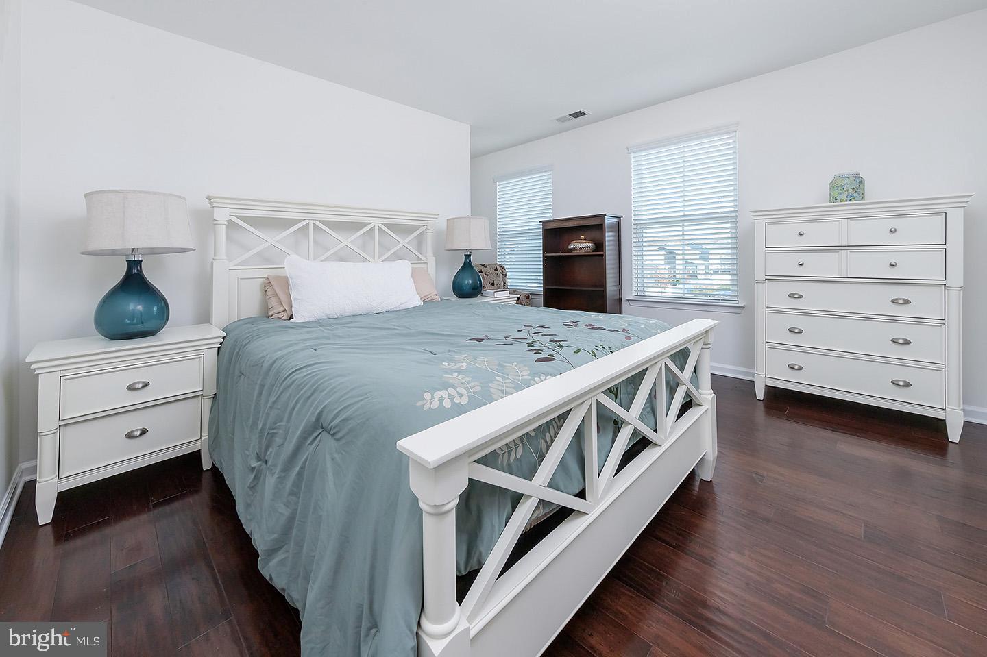 419 SHORT HILLS DRIVE