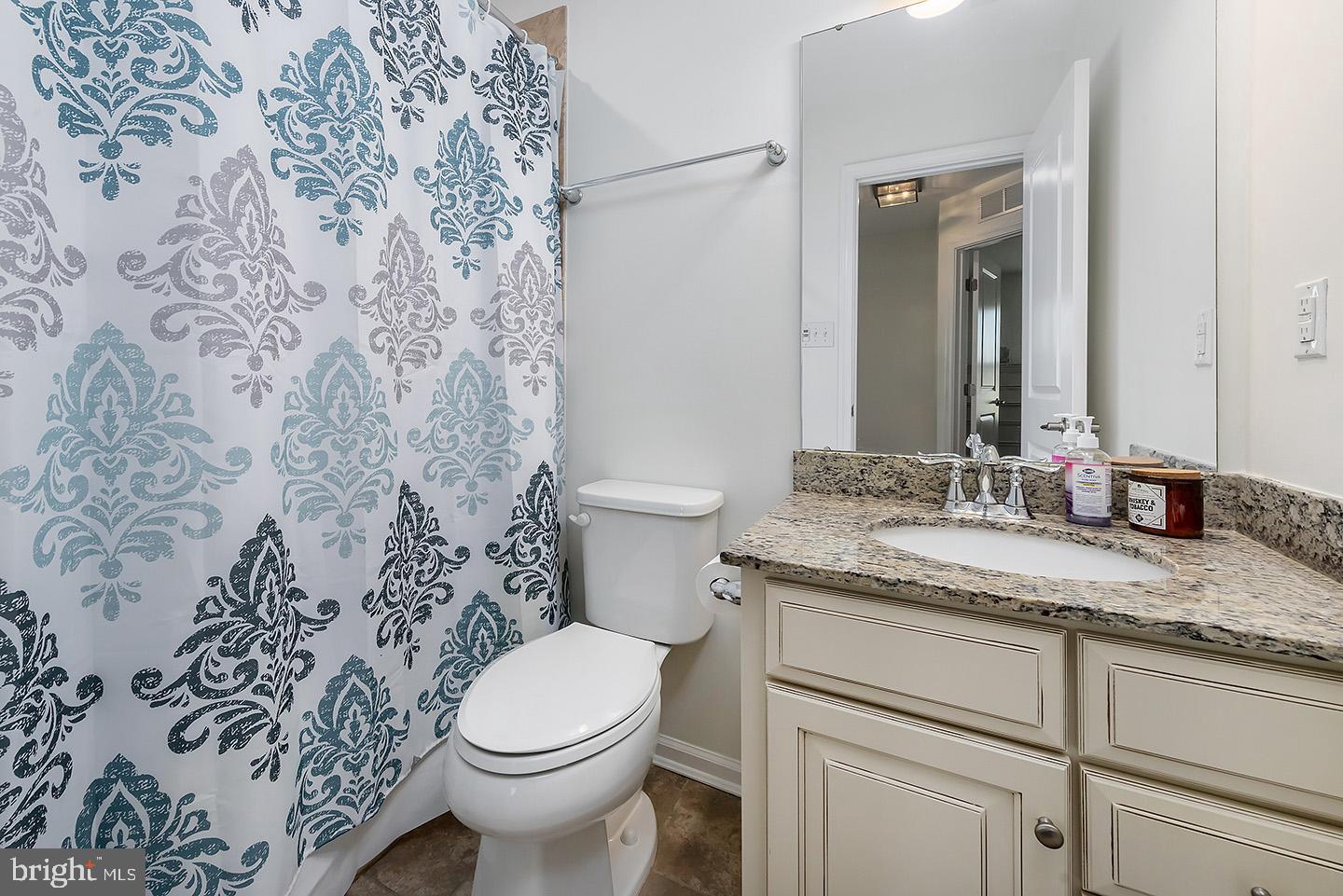 419 SHORT HILLS DRIVE