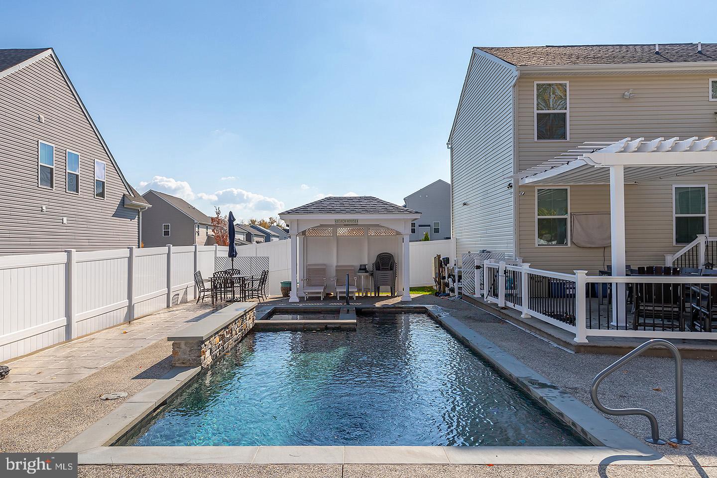 419 SHORT HILLS DRIVE