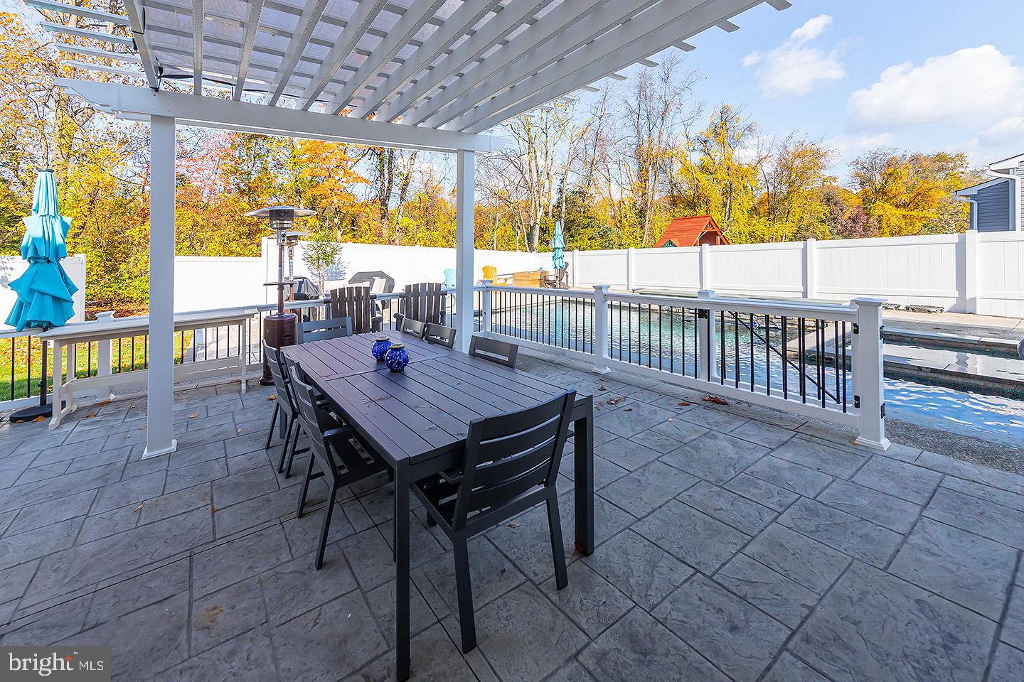 419 SHORT HILLS DRIVE