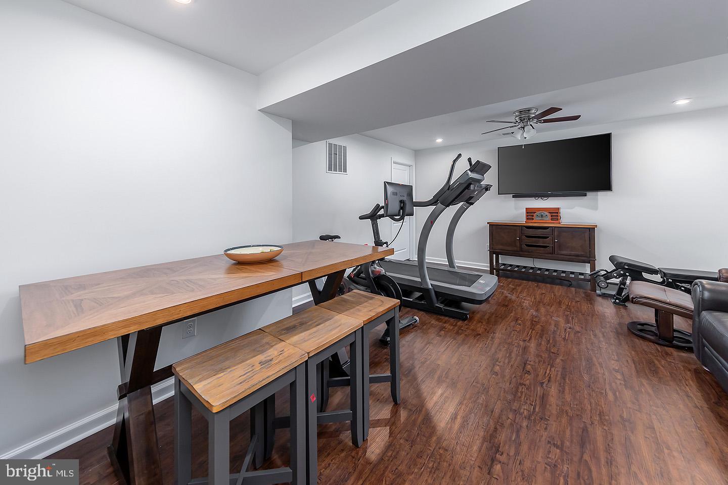 419 SHORT HILLS DRIVE