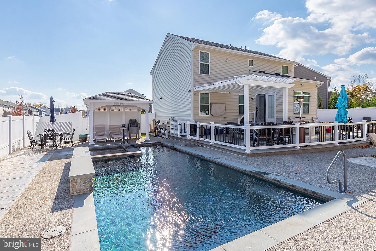 419 SHORT HILLS DRIVE