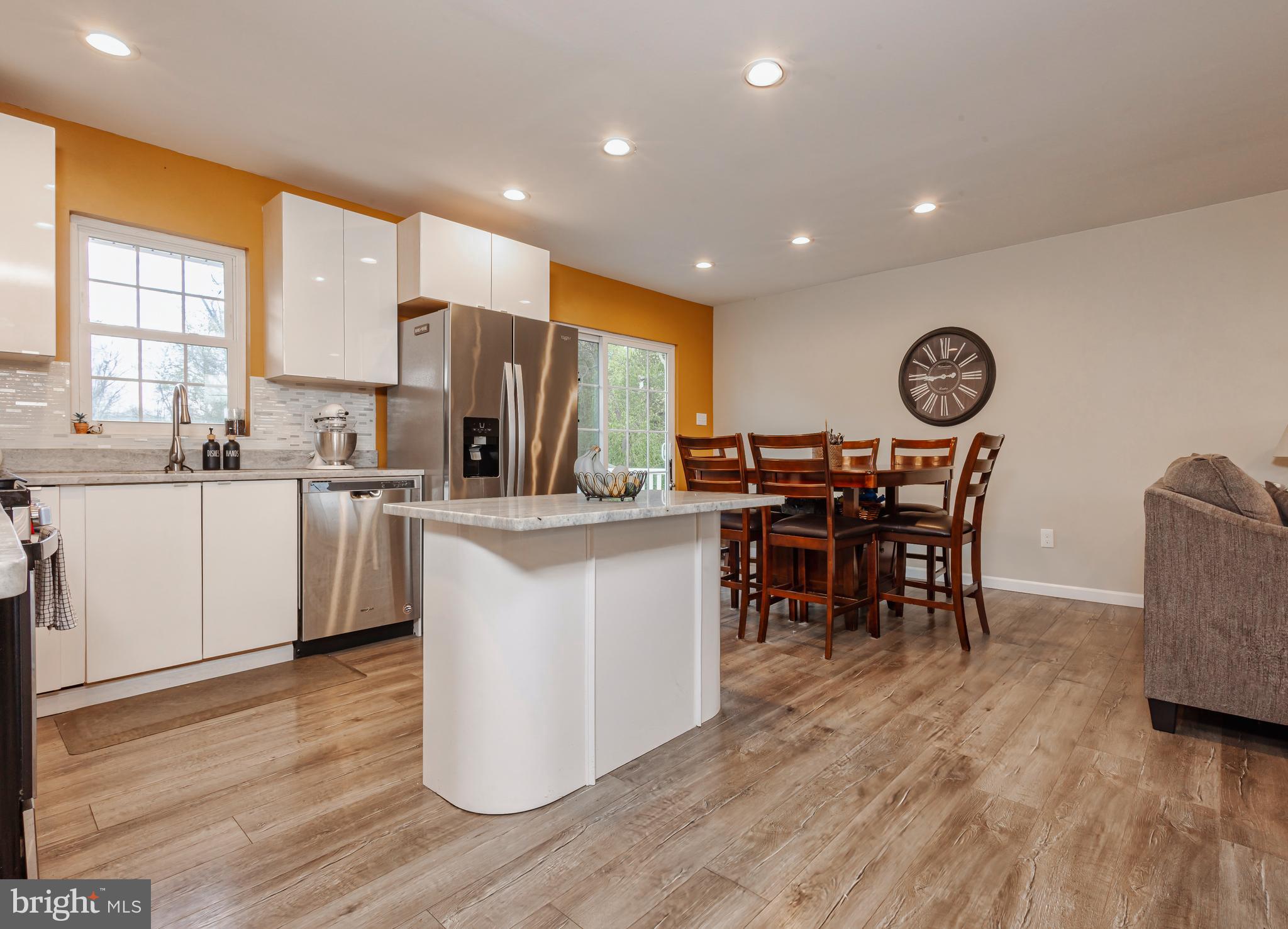 359 BLACKWOOD AVENUE