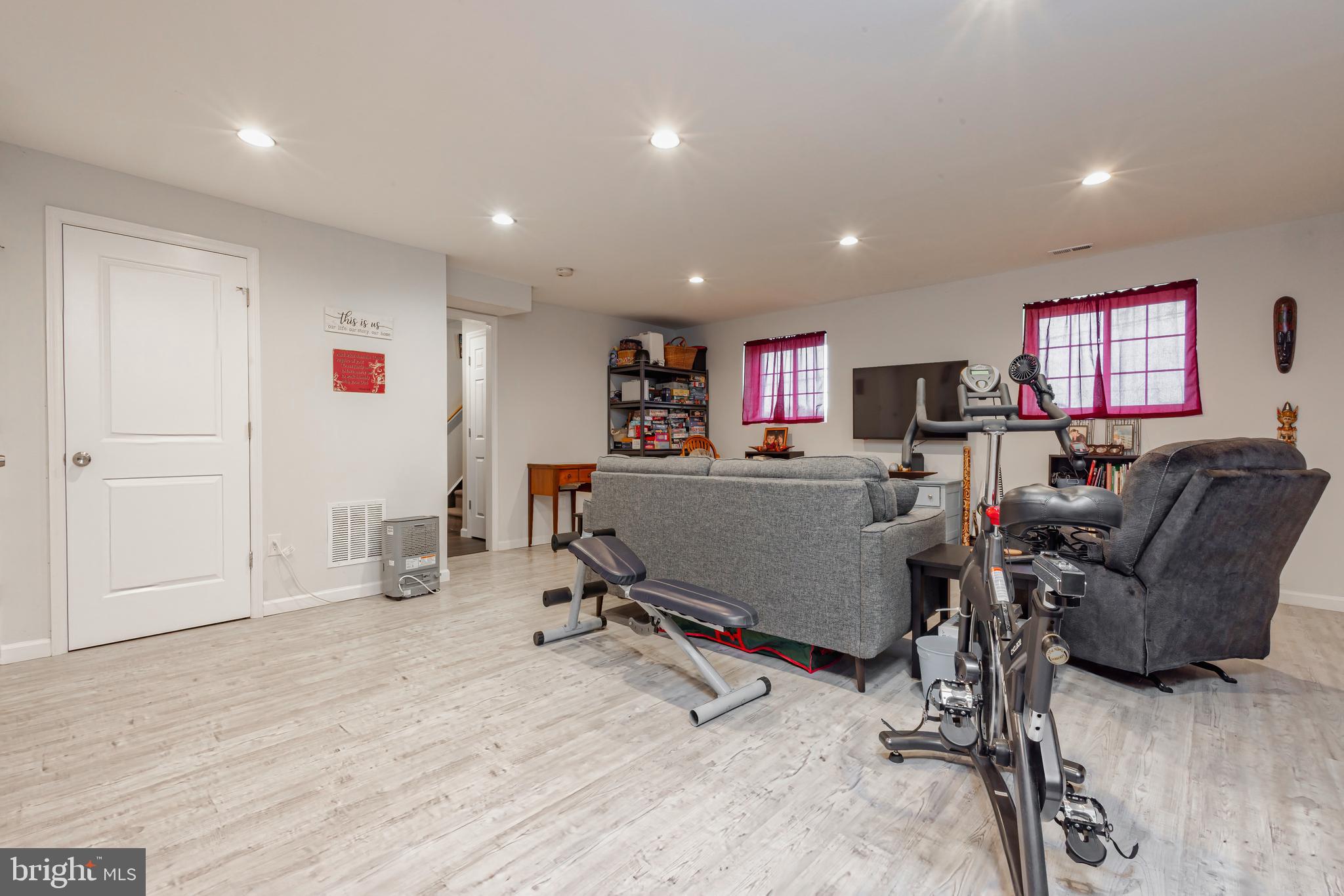 359 BLACKWOOD AVENUE