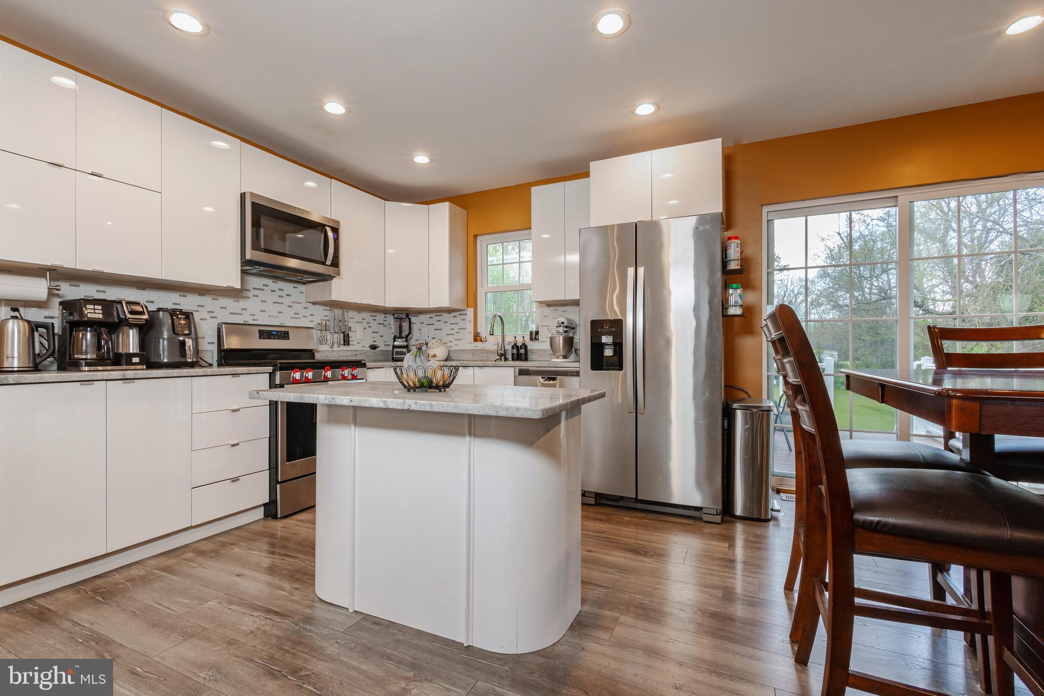 359 BLACKWOOD AVENUE