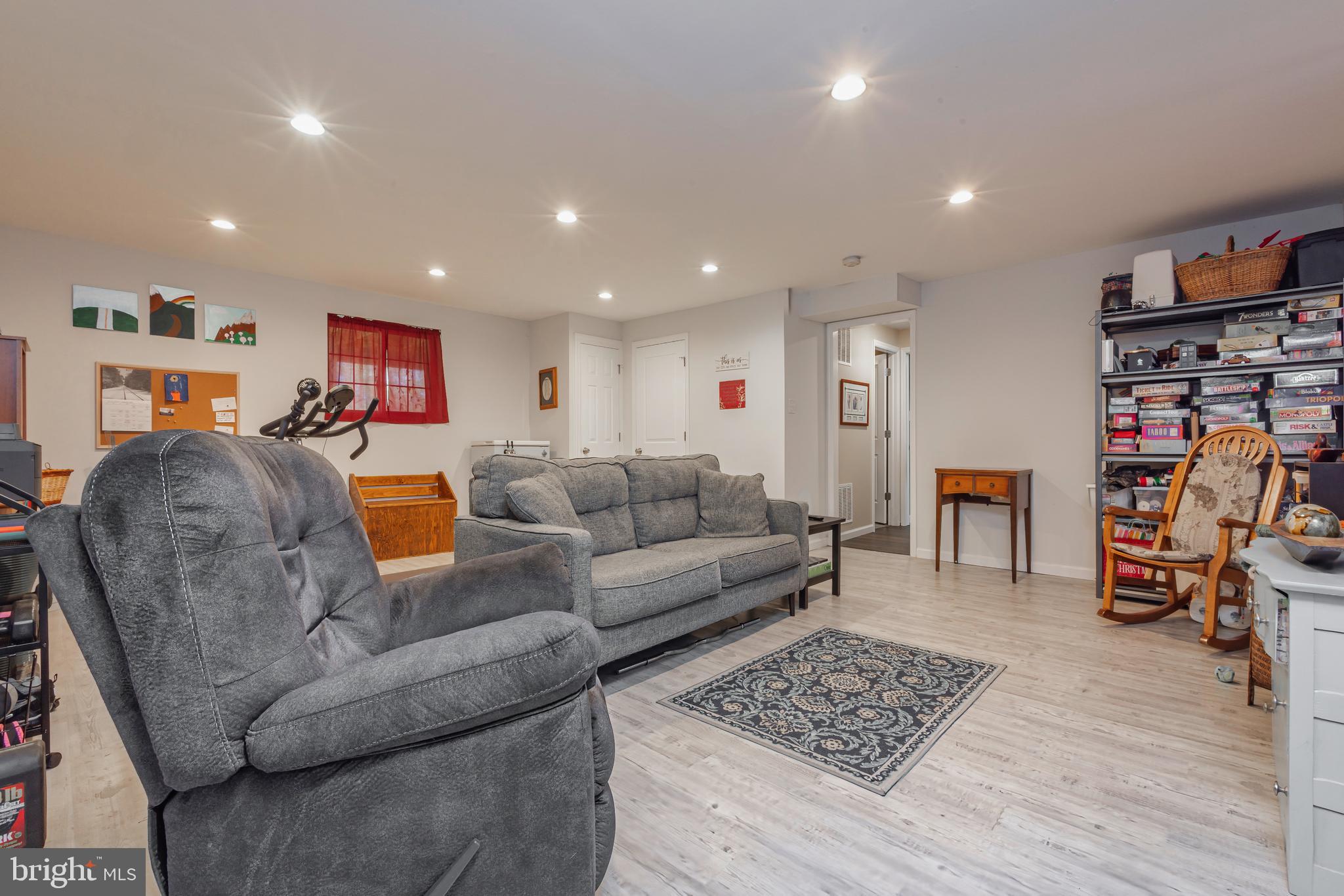 359 BLACKWOOD AVENUE