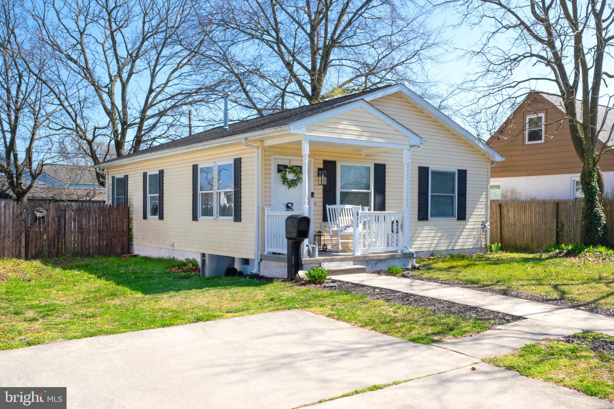 613 GREENWICH AVENUE