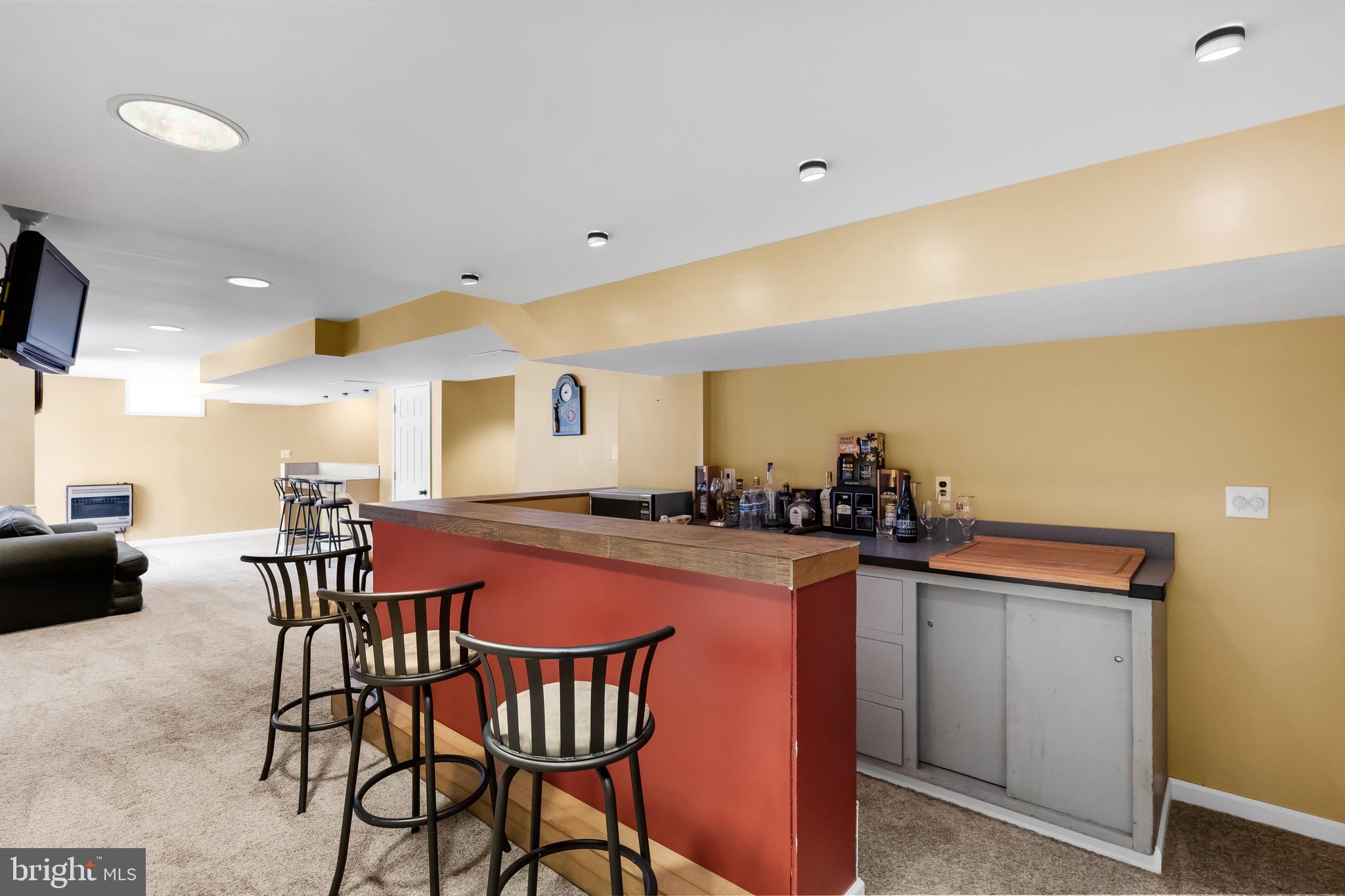 113 HENDRICKSON COURT