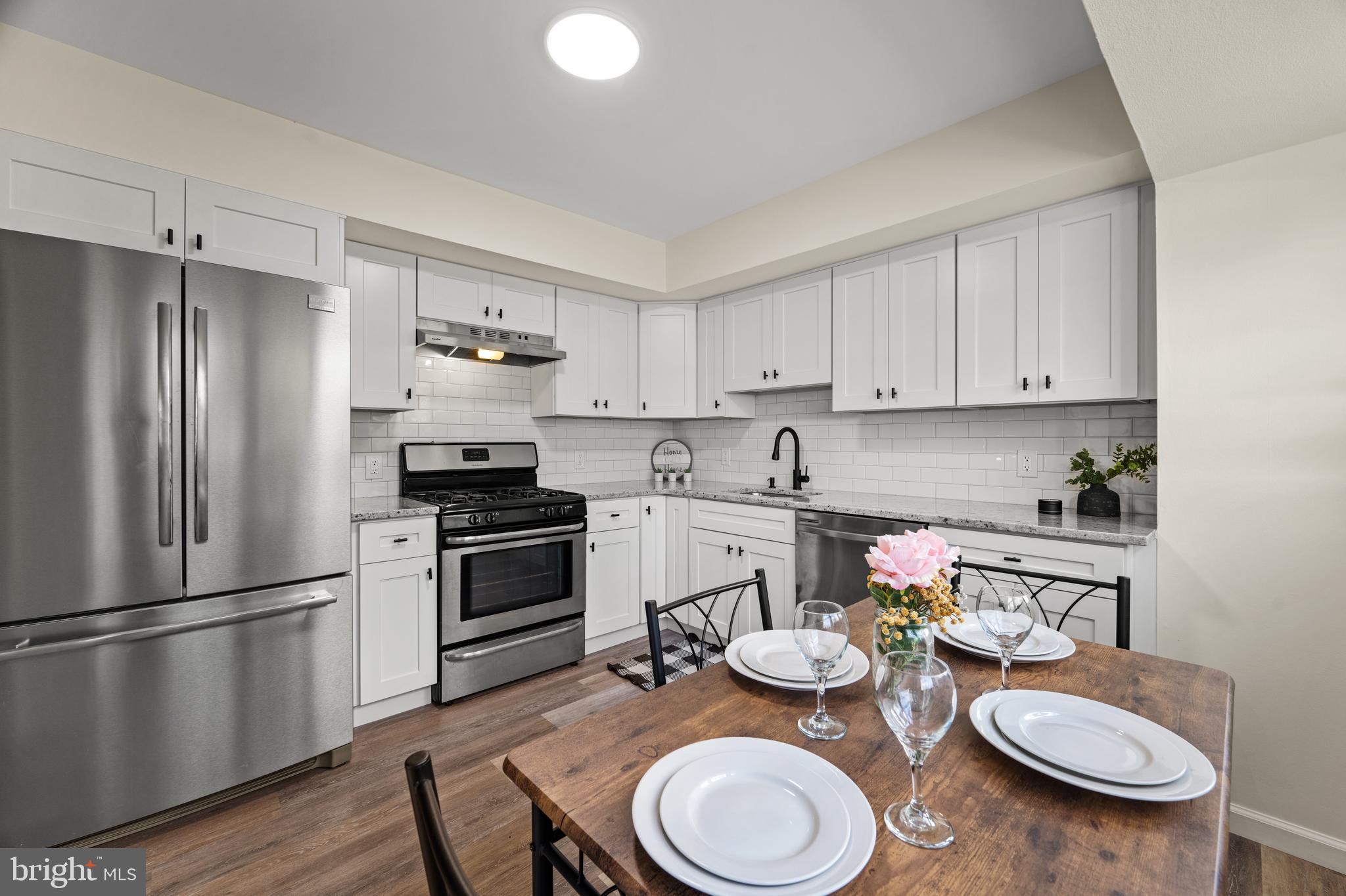 649 SACRAMENTO DRIVE