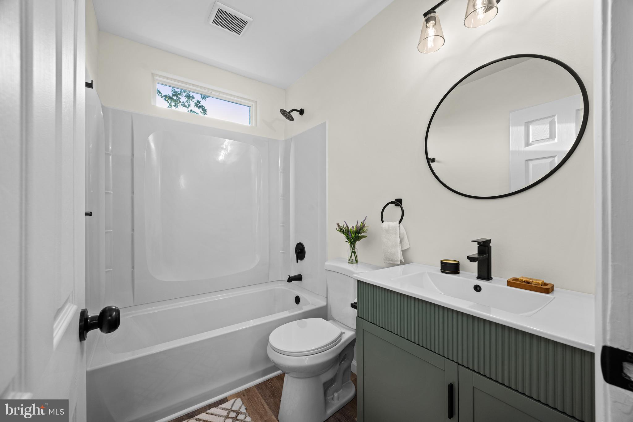 649 SACRAMENTO DRIVE