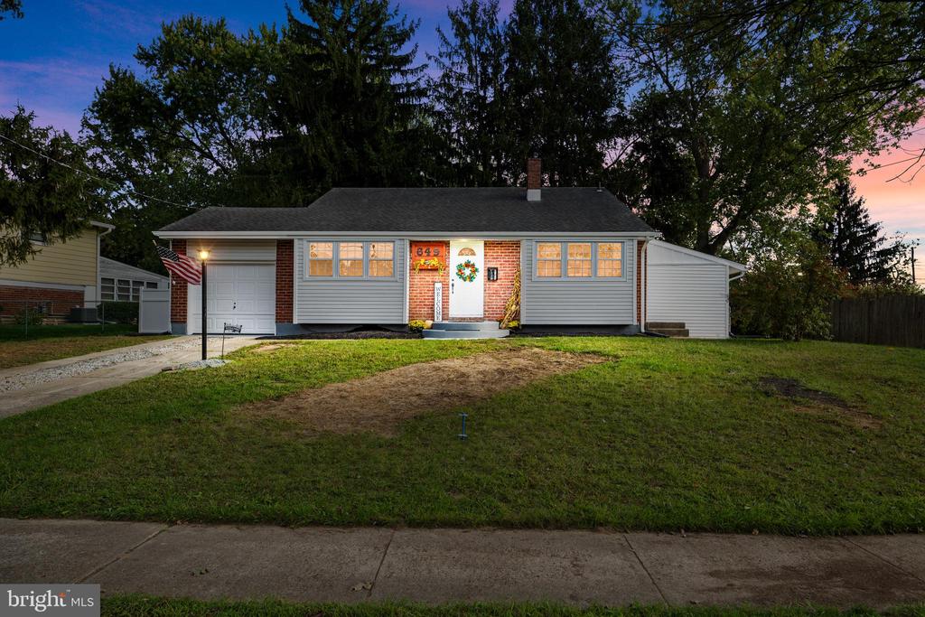 649 SACRAMENTO DRIVE