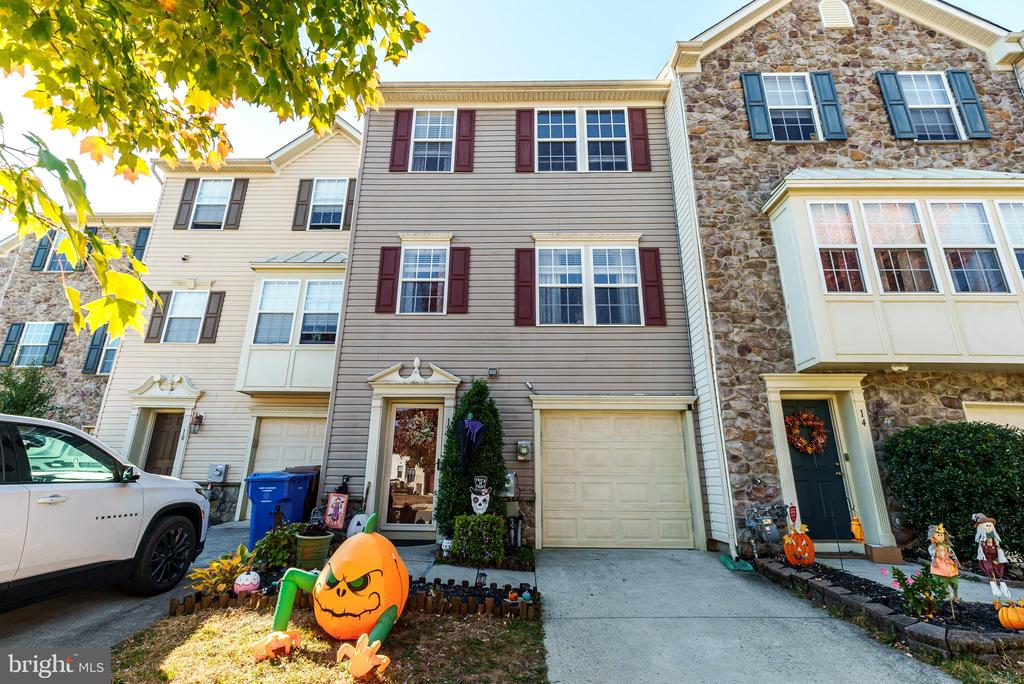 12 SHOEMAKER DRIVE