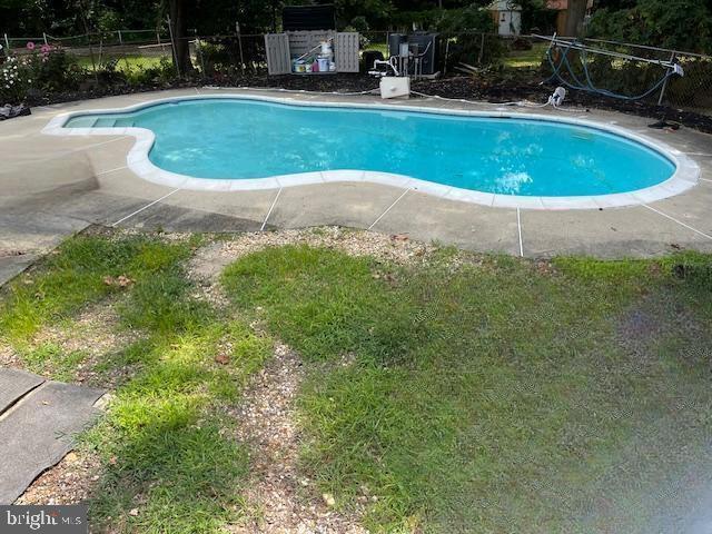 68 GREENWOOD DRIVE