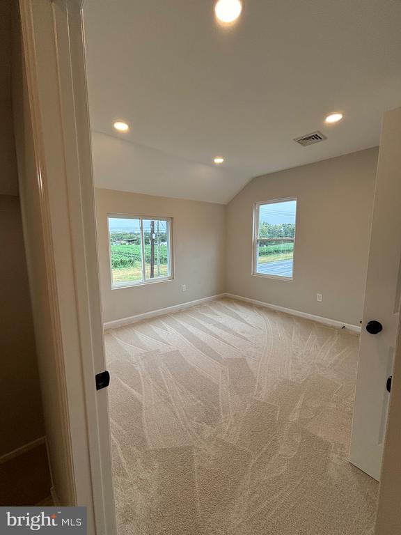 799 BRIDGETON PIKE