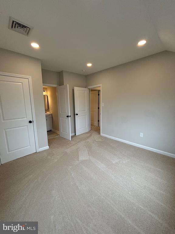 799 BRIDGETON PIKE