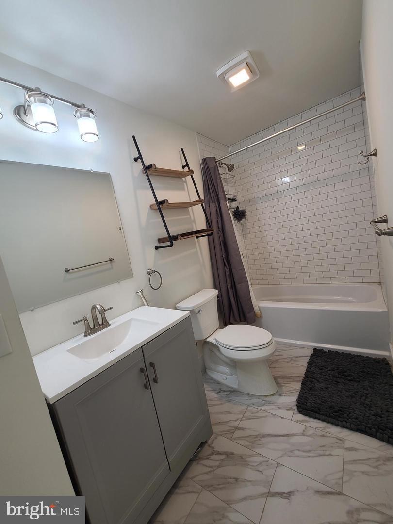 150 BRIDGETON PIKE B