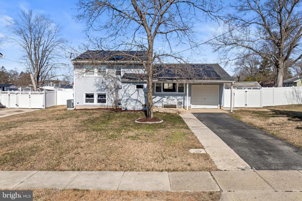 2 KINGSLEY ROAD