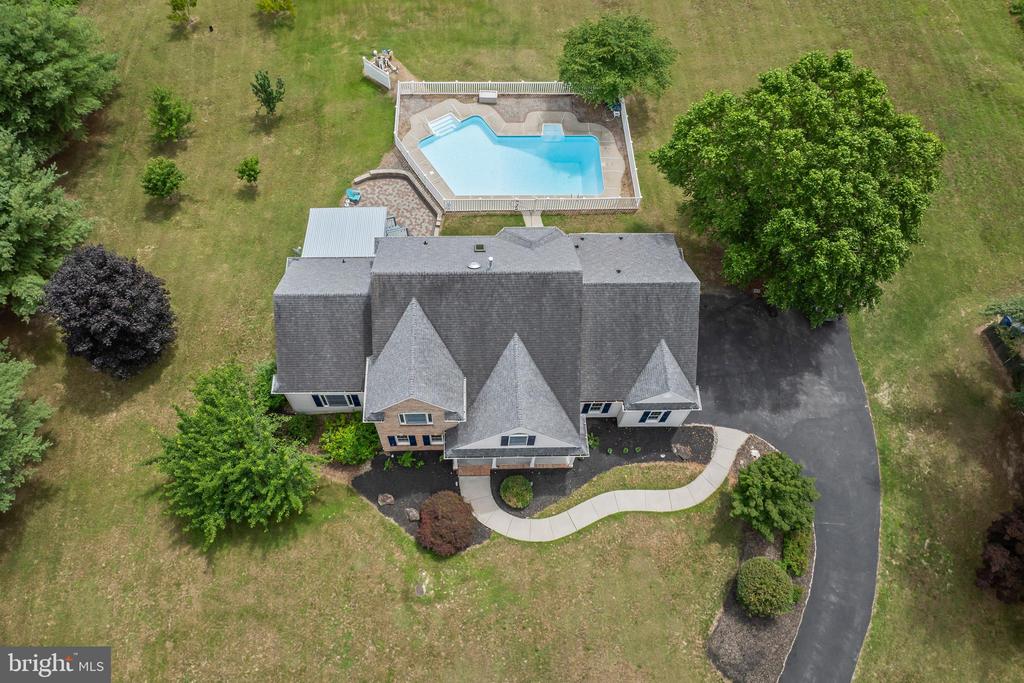 111 JEFFERSON ROAD