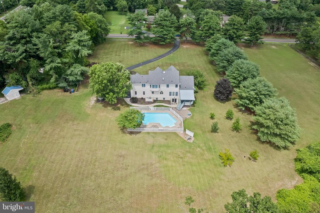 111 JEFFERSON ROAD