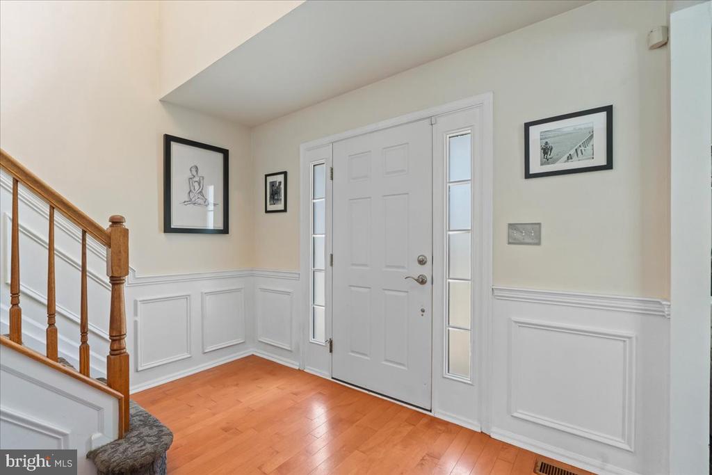 1714 BIDEN LANE