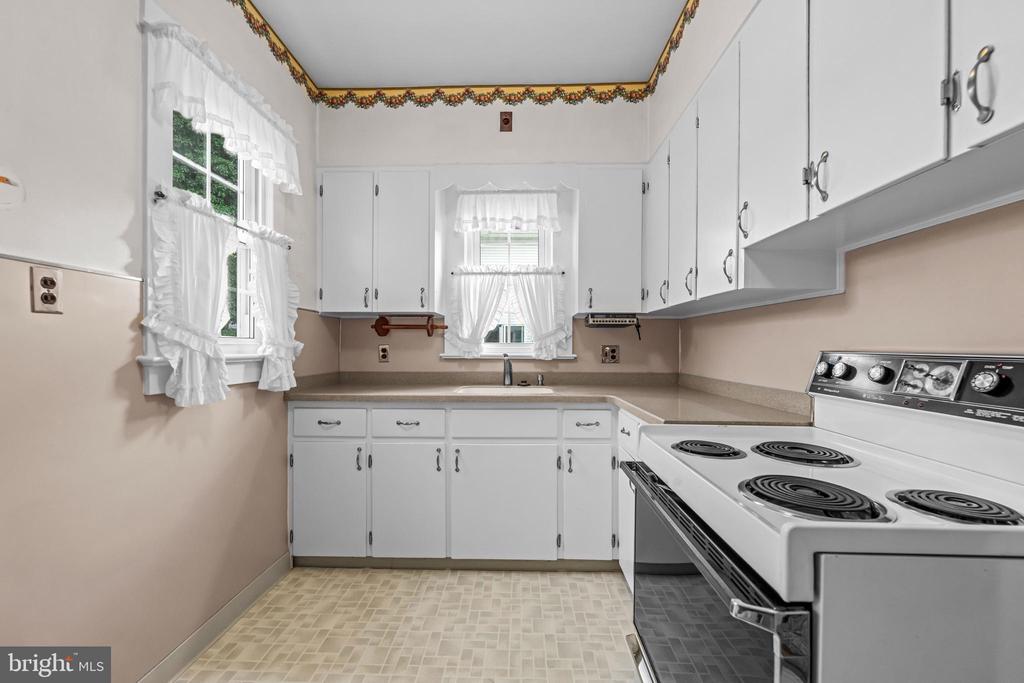 122-124 TURNER STREET
