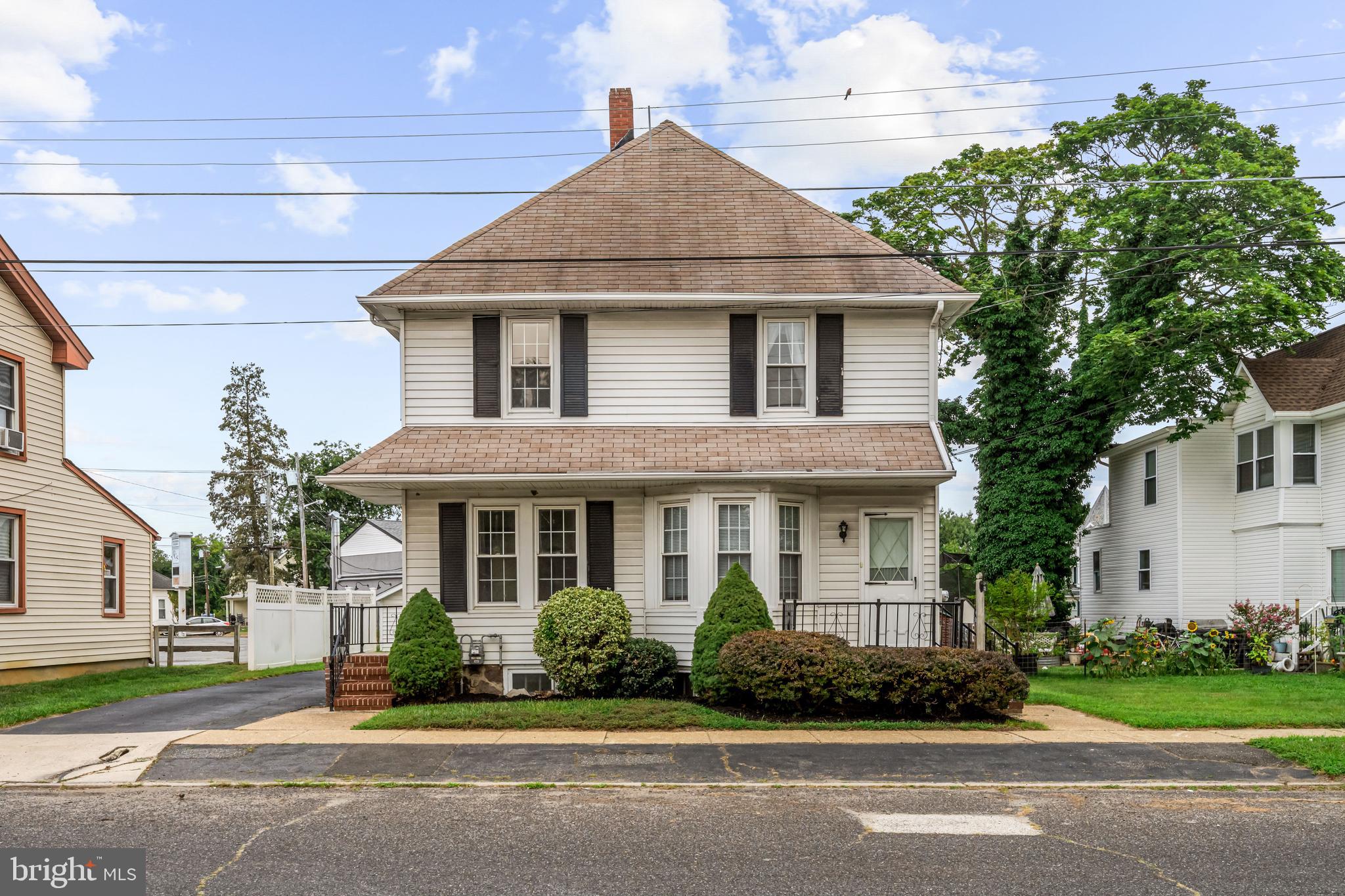 122-124 TURNER STREET