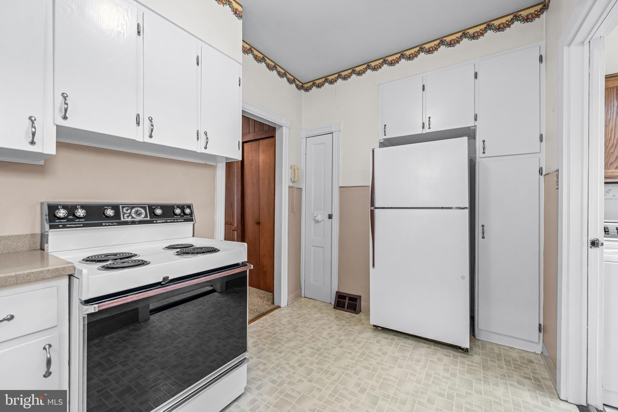 122-124 TURNER STREET