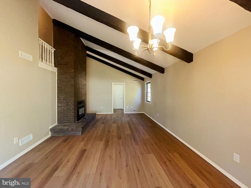 111 PEACHWOOD DRIVE