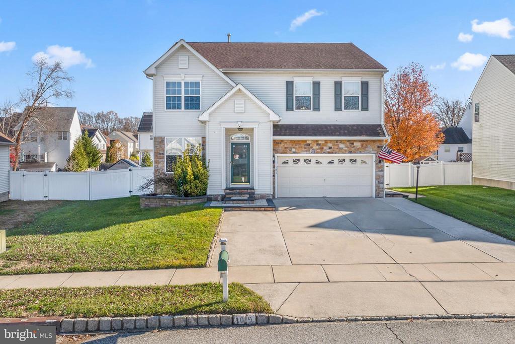 109 HOLLY DRIVE