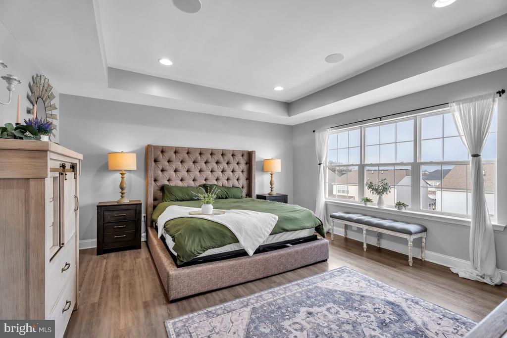 11 COTTONWOOD ROAD