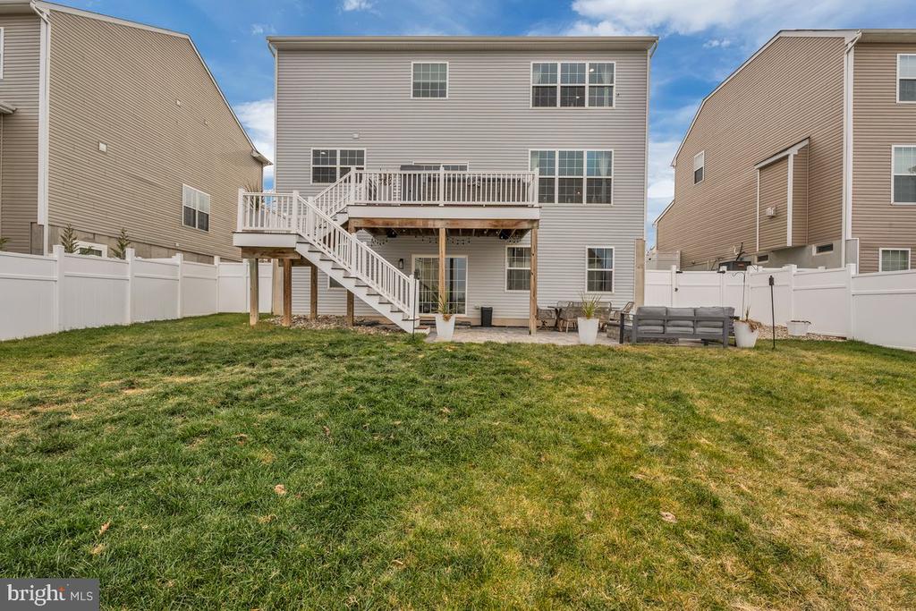 11 COTTONWOOD ROAD