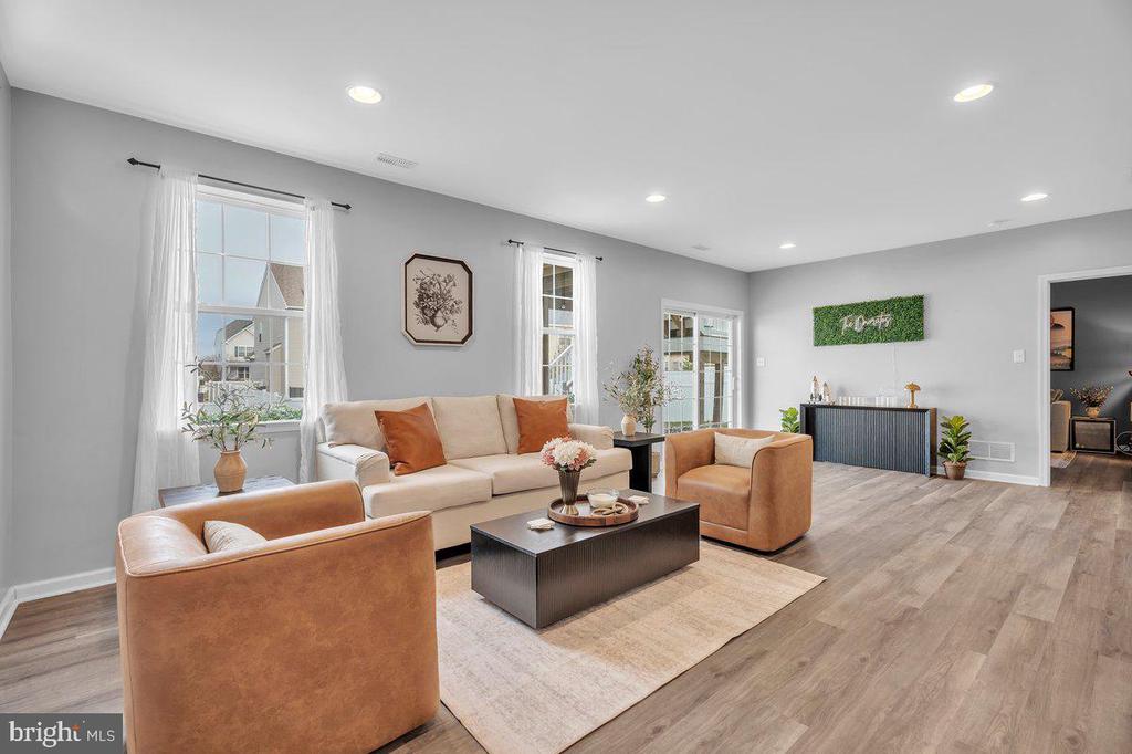 11 COTTONWOOD ROAD