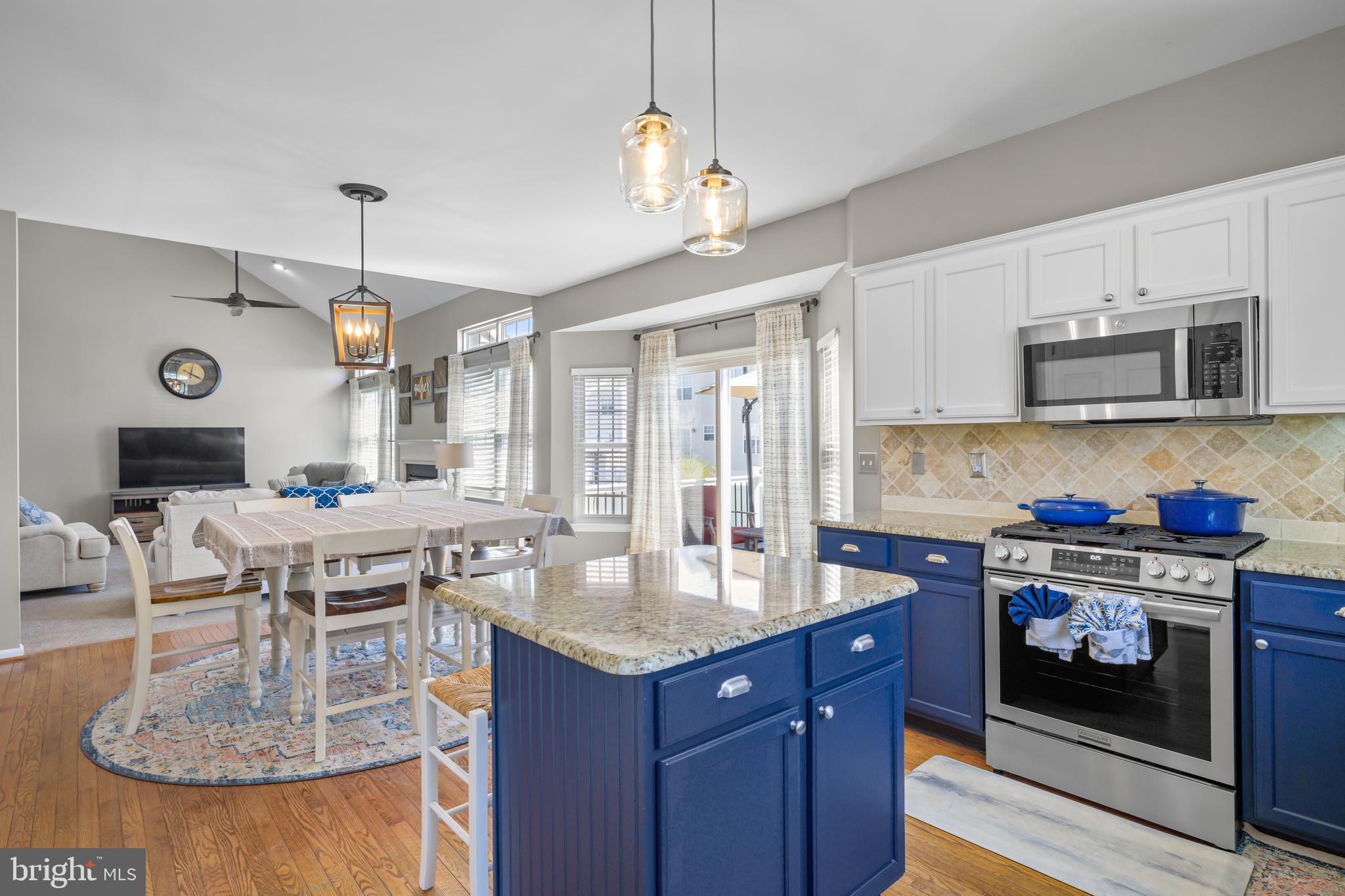 310 JUNIPER LANE