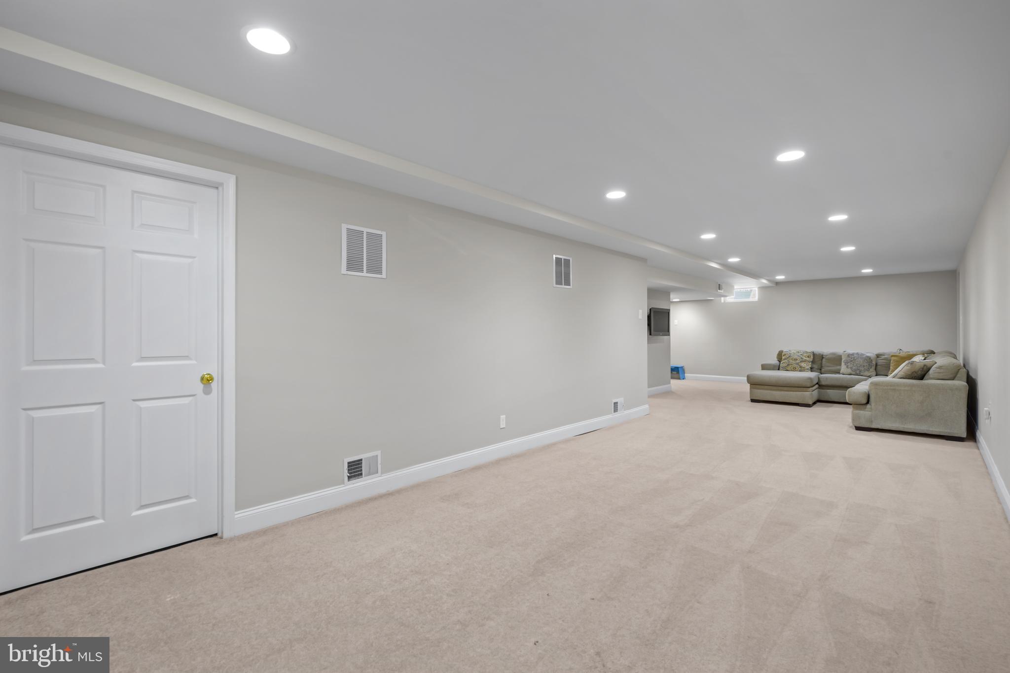 310 JUNIPER LANE