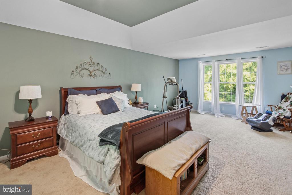 15 HOLLYBROOK ROAD