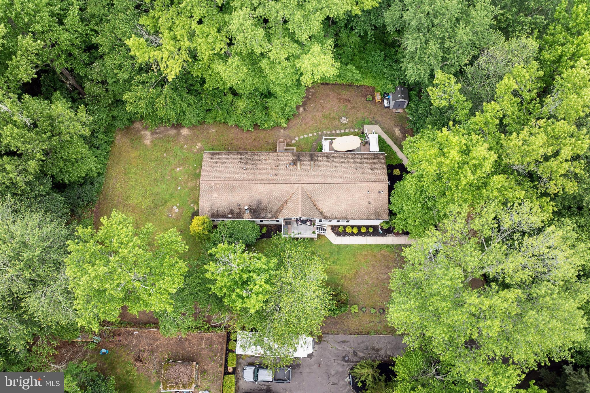 106 CARL AVENUE