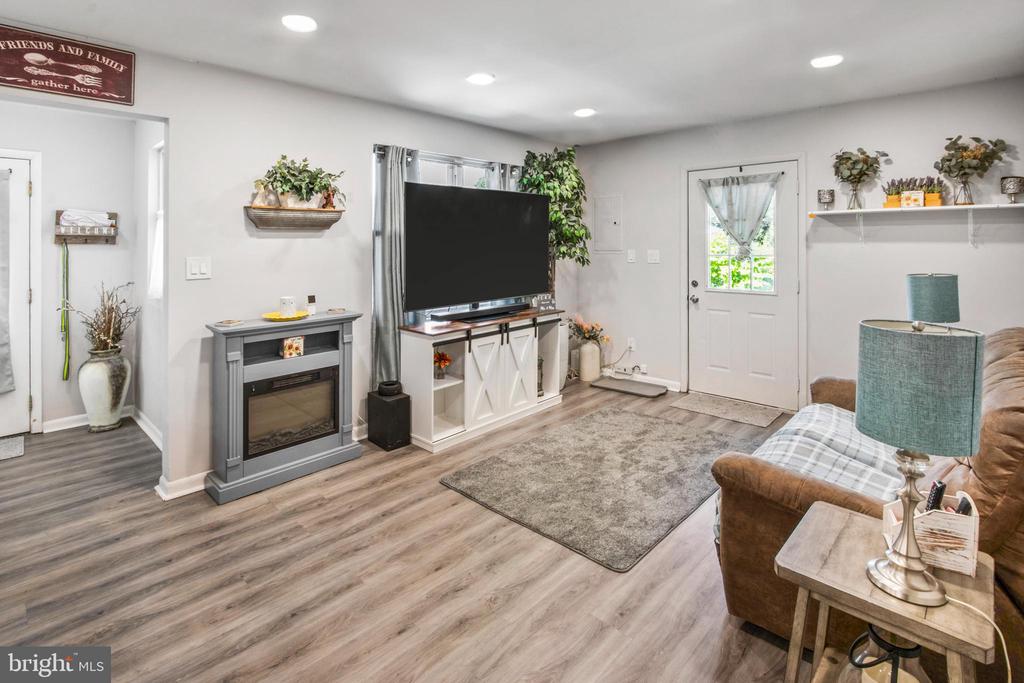 78 PACKARD AVENUE