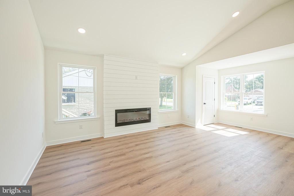 127 NEWTON AVENUE