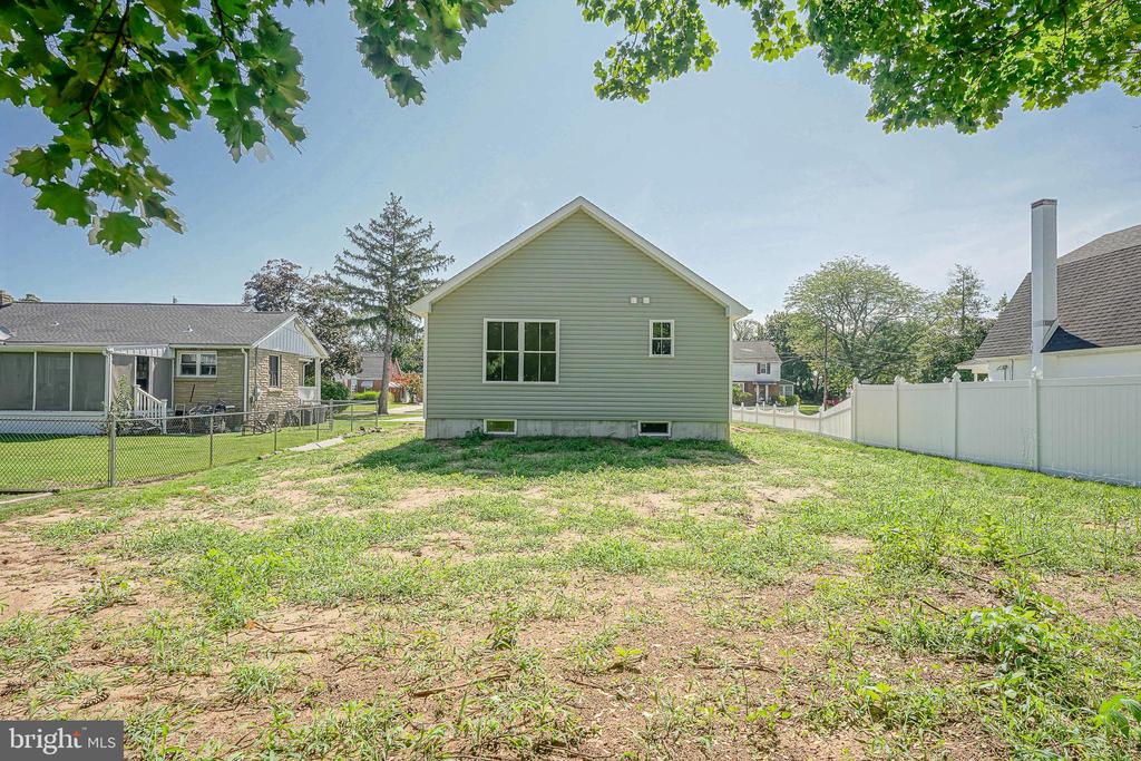 127 NEWTON AVENUE