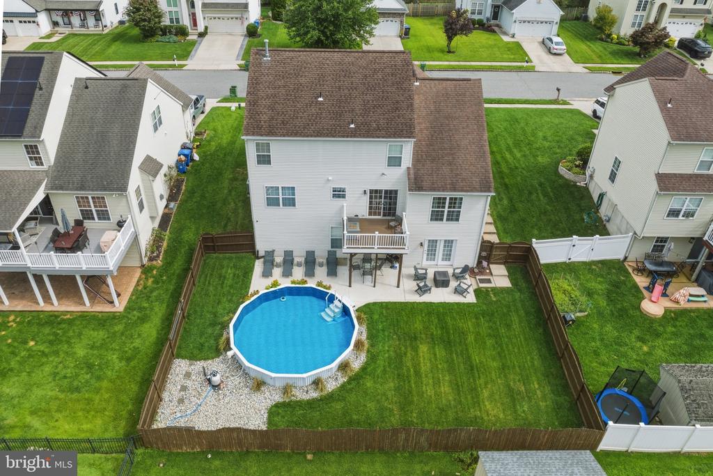 140 LAUREL TRL
